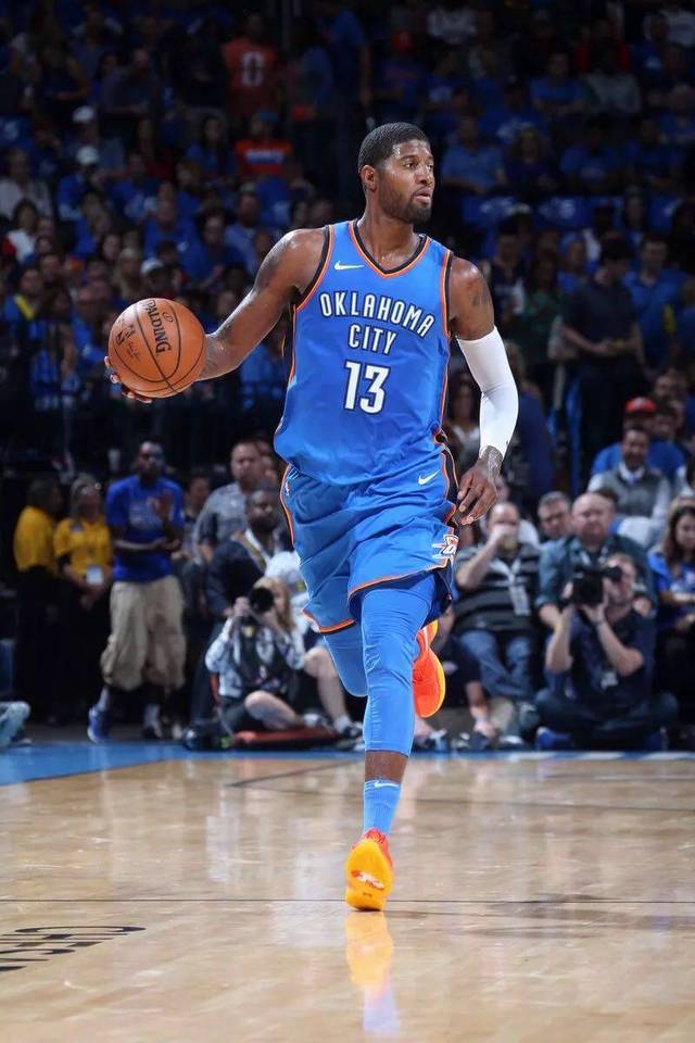 这是板凳席 这是板凳席