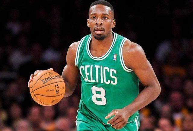 中后卫与边 中后卫与边